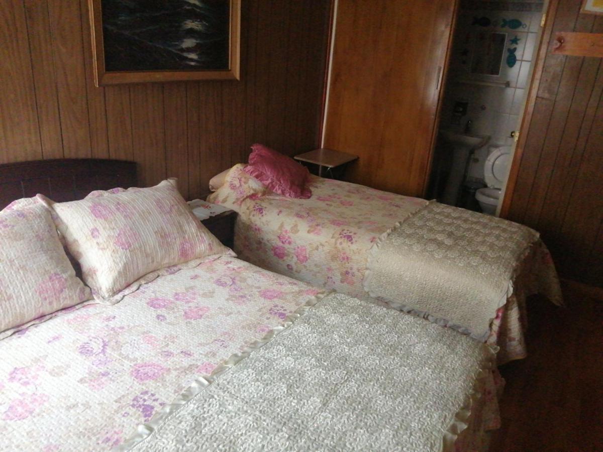 プンタアレナス Alojamiento Familiar Rey Bed & Breakfast エクステリア 写真